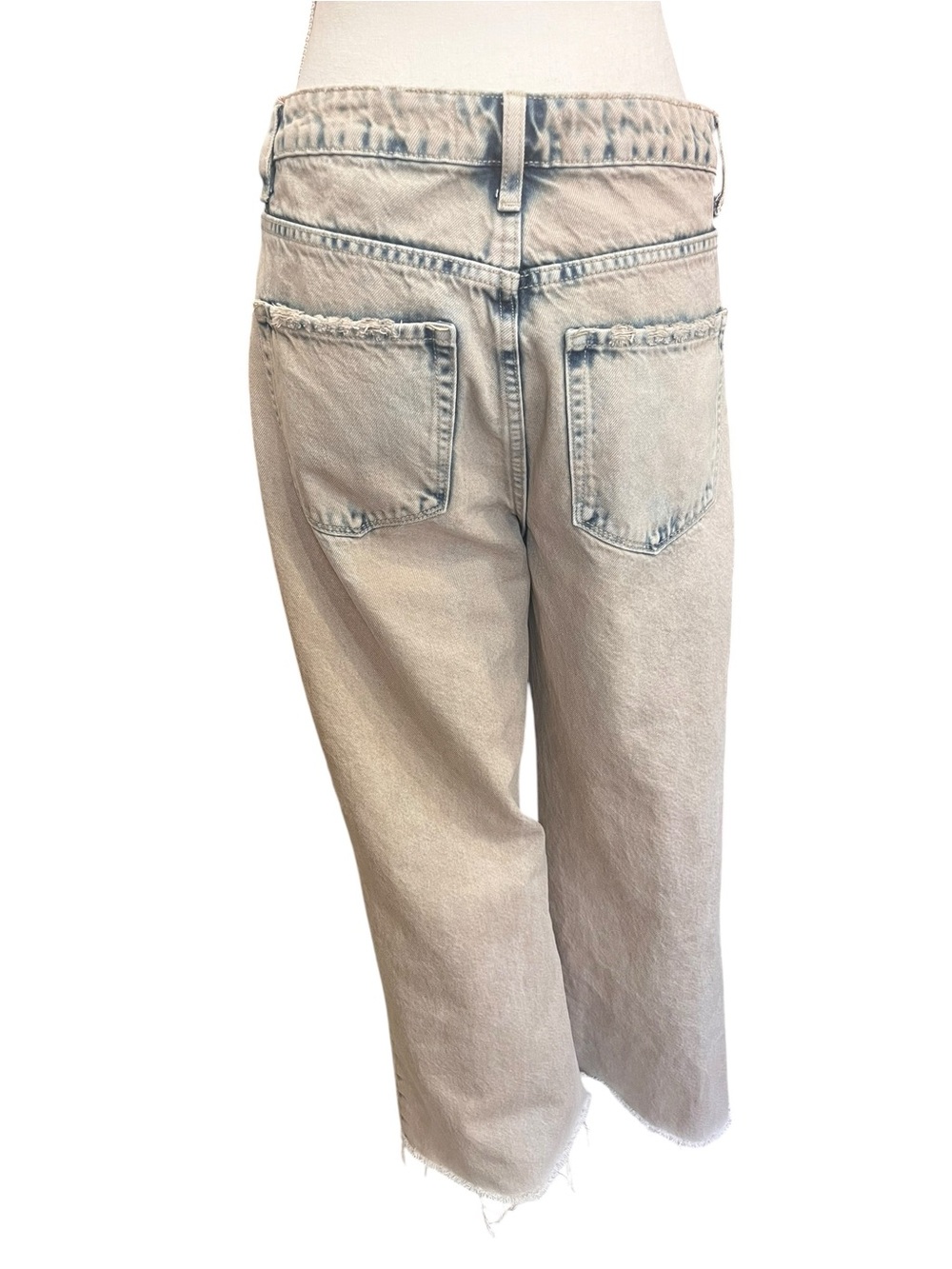 VERVET Los Angeles Size 29 Distressed Wide Leg Jeans Acid Wash Raw Hem High Rise - Picture 3 of 10